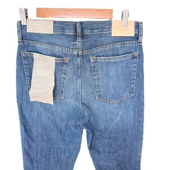 Everlane - NWT The Summer Distressed Straight Ankle Jean Sz 27